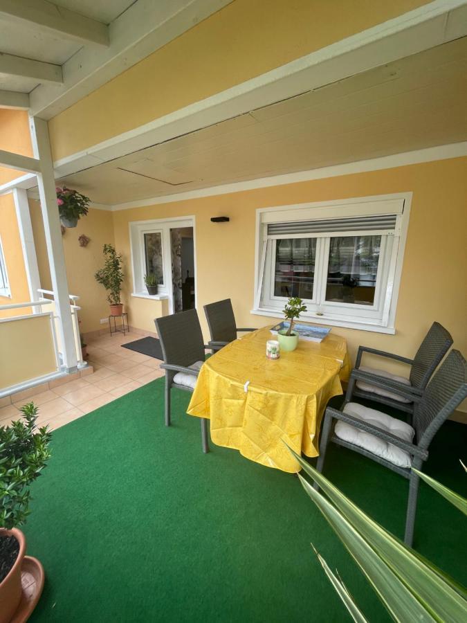 Haus Annabell Diese Unterkunft Steht Baufirmen Nicht Zur Verfuegung Bad Krozingen Dış mekan fotoğraf